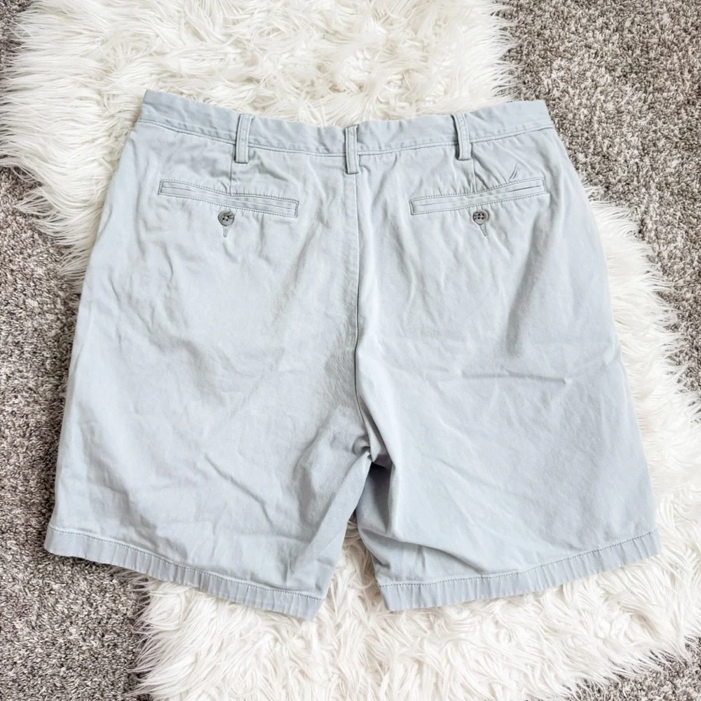 Nautica Men’s Flat Front Cotton Shorts Blue Gray 36W Classic Fit
